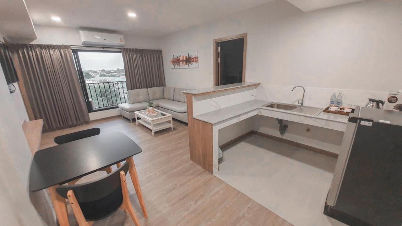 Nakara Hotel, Ubon Ratchathani Εξωτερικό φωτογραφία