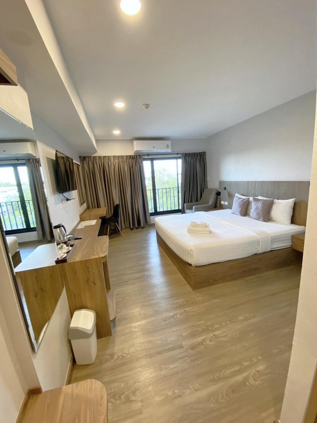 Nakara Hotel, Ubon Ratchathani Εξωτερικό φωτογραφία