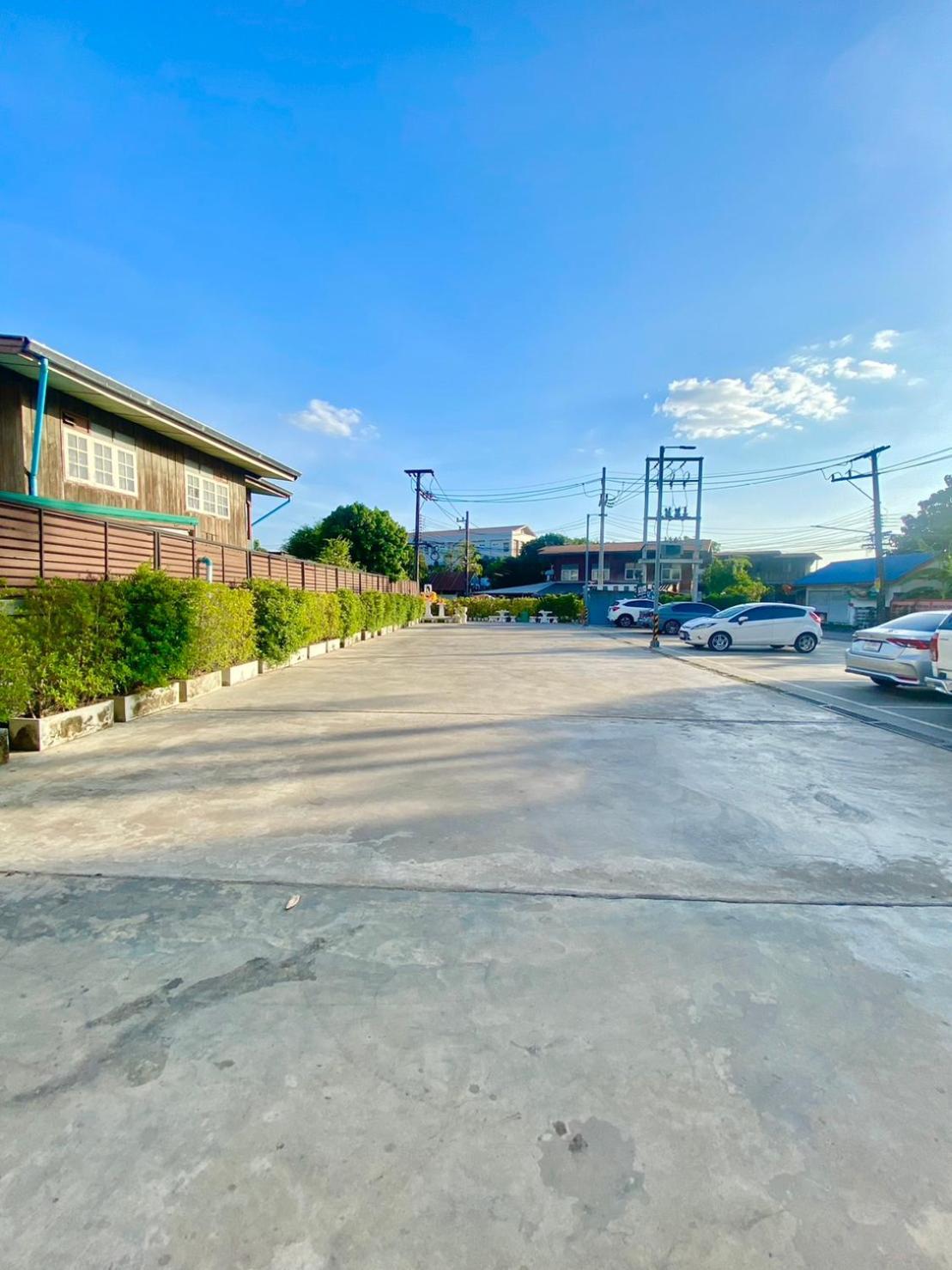 Nakara Hotel, Ubon Ratchathani Εξωτερικό φωτογραφία